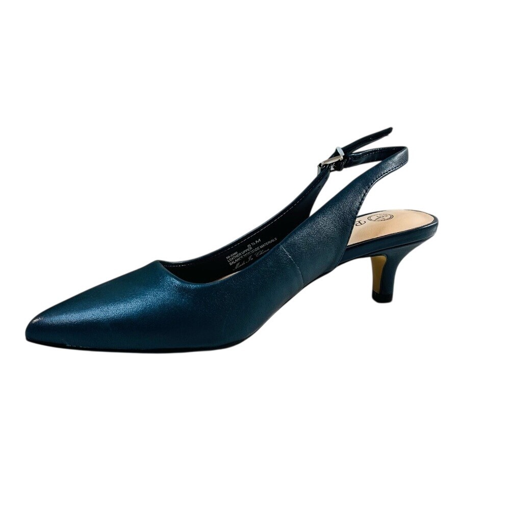 Bella Vita Sling Back Pump, Adustible Buckle, Color Navy Lea,‎ Size 5.5